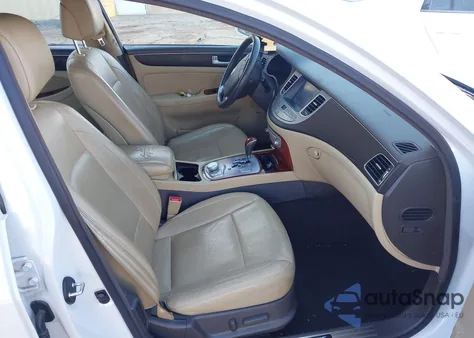 2013 Hyundai Genesis 5.0 R-Spec from USA, damaged, VIN KMHGC4DH2DU245373